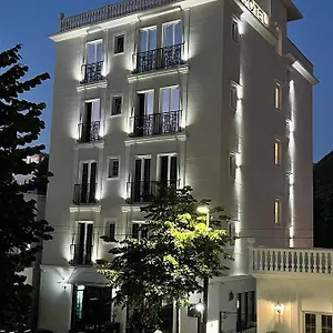 ホテル Ruby Palace, Vlorë